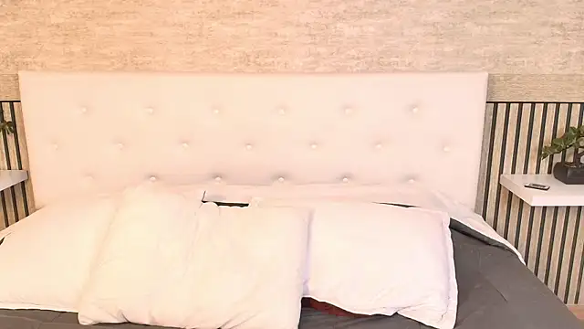 Zarawilld online show from 11-27-25, 08:09