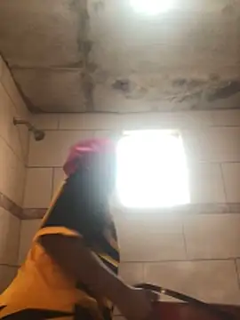 SP1CY MOMMY online show from 12-18-25, 02:43