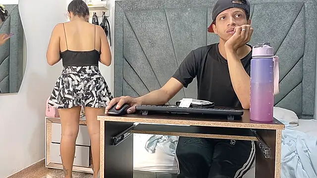 DamianandEva online show from 02-05-26, 01:07