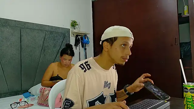 DamianandEva online show from 05-28-26, 12:44