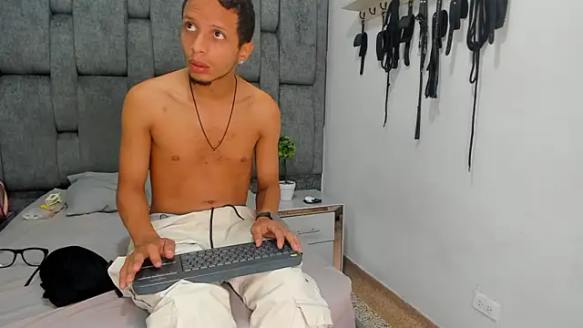 DamianandEva online show from 03-28-26, 12:50