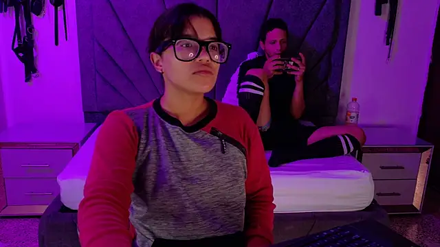 DamianandEva online show from 04-02-26, 01:07