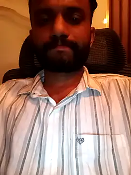 Snapshot of Advance01 chatting on 11-08-25, 07:06 Advance01 online show from 11-08-25, 07:06