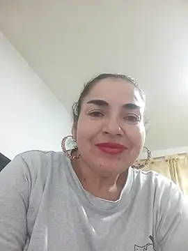 Snapshot of MaryRoze_ chatting on 06-02-26, 01:16 MaryRoze online show from 06-02-26, 01:16