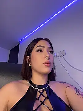 Raven DeVille online show from 04-26-26, 08:00