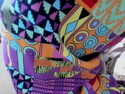 GoldenThickGirl online show from 11-10-25, 08:25