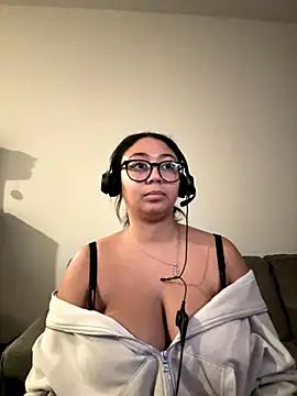 minha baby online show from 12-21-25, 05:09