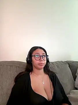 minha baby online show from 01-05-26, 06:11