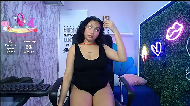 valeria martinez19 online show from 01-06-26, 03:10