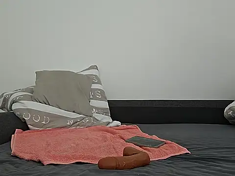 ghost430000 online show from 05-10-26, 01:46