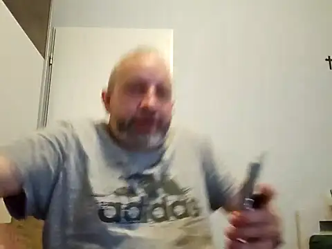 Snapshot of ghost430000 chatting on 10-30-25, 06:38 ghost430000 online show from 10-30-25, 06:38