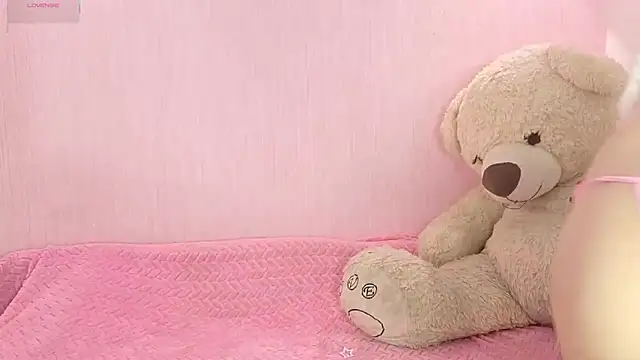 Little arii online show from 04-29-26, 07:09