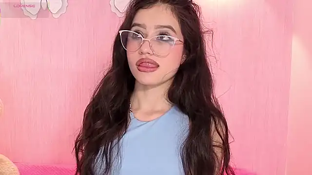 Little arii online show from 02-26-26, 07:03