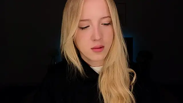 adele armass online show from 06-17-26, 09:03