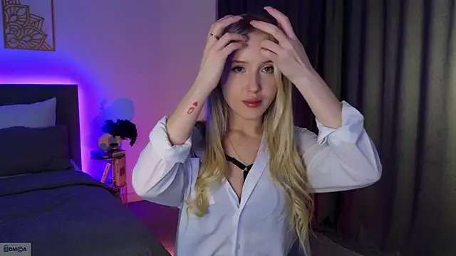 adele armass online show from 11-29-25, 08:53