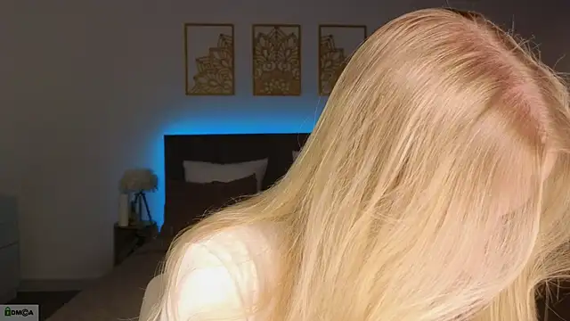 adele armass online show from 03-17-26, 08:56