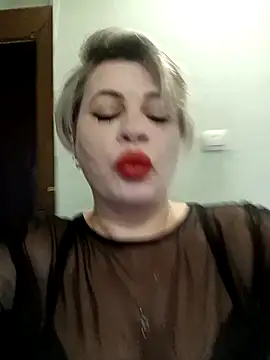 Snapshot of MilkySky chatting on 02-23-26, 10:27 MilkySky online show from 02-23-26, 10:27