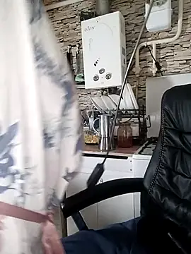 Snapshot of MilkySky chatting on 02-08-26, 07:44 MilkySky online show from 02-08-26, 07:44