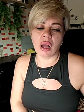 Snapshot of MilkySky chatting on 02-24-26, 12:22 MilkySky online show from 02-24-26, 12:22