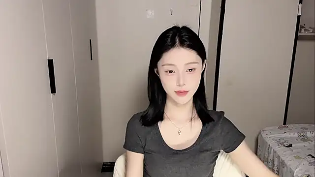 yuyu-33 online show from 05-22-26, 02:15