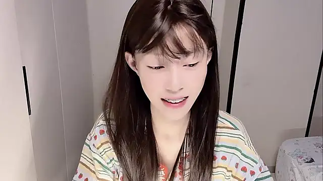 yuyu-33 online show from 11-27-25, 06:03