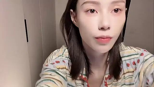 yuyu-33 online show from 11-29-25, 12:38