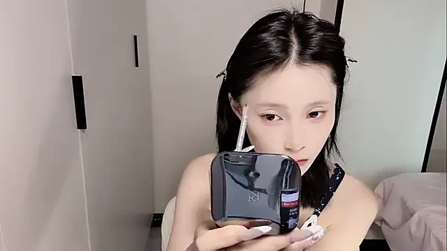 yuyu-33 online show from 05-11-26, 04:25