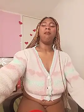 EvonyFoxxx online show from 03-18-26, 11:16