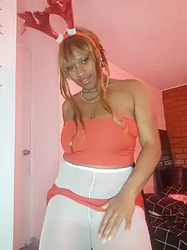 EvonyFoxxx online show from 12-16-25, 12:26