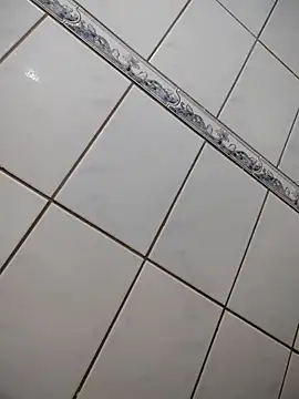 vim045 online show from 11-11-25, 01:11