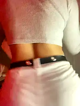 Mariinfame online show from 10-30-25, 03:38