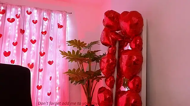 BabyLauritaa online show from 02-15-26, 04:50