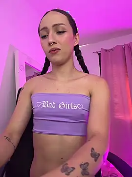 BabyLauritaa online show from 05-31-26, 08:20