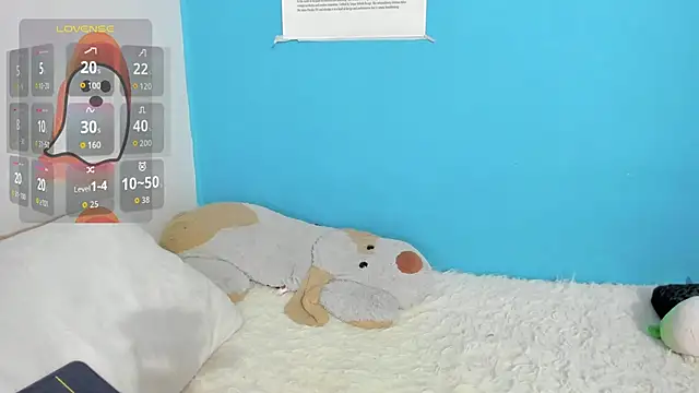 Snapshot of -EMILY_SWAN- chatting on 11-06-25, 10:25 -EMILY SWAN- online show from 11-06-25, 10:25