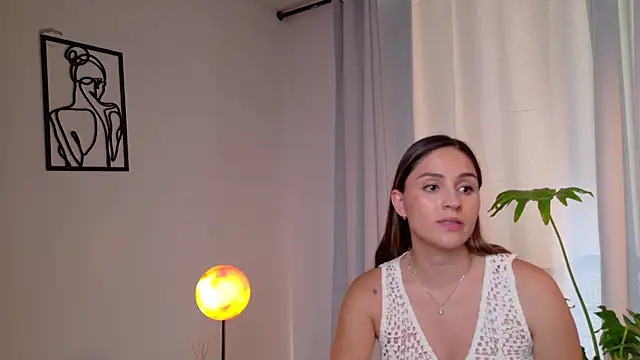 VictoriaNova  online show from 07-14-26, 09:54