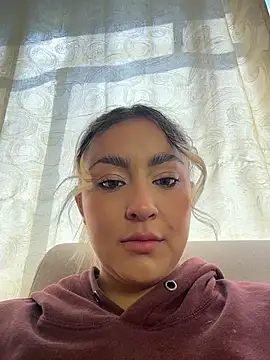 Elina Hills online show from 03-24-26, 02:39