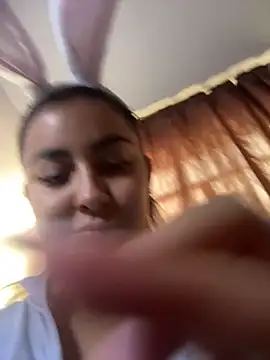 Elina Hills online show from 04-03-26, 07:31