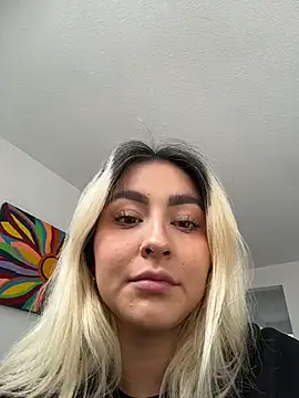 Elina Hills online show from 03-09-26, 06:11