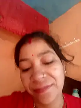 Snapshot of Sangita_g chatting on 04-13-26, 01:31 Sangita g online show from 04-13-26, 01:31