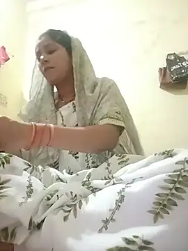 Snapshot of Sangita_g chatting on 06-25-26, 05:56 Sangita g online show from 06-25-26, 05:56