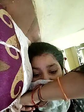 Snapshot of Sangita_g chatting on 07-18-26, 04:10 Sangita g online show from 07-18-26, 04:10