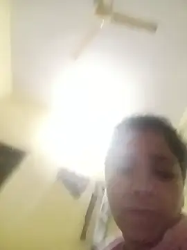 Snapshot of Sangita_g chatting on 07-05-26, 04:25 Sangita g online show from 07-05-26, 04:25
