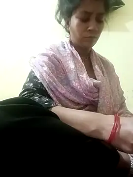 Snapshot of Sangita_g chatting on 07-13-26, 03:22 Sangita g online show from 07-13-26, 03:22