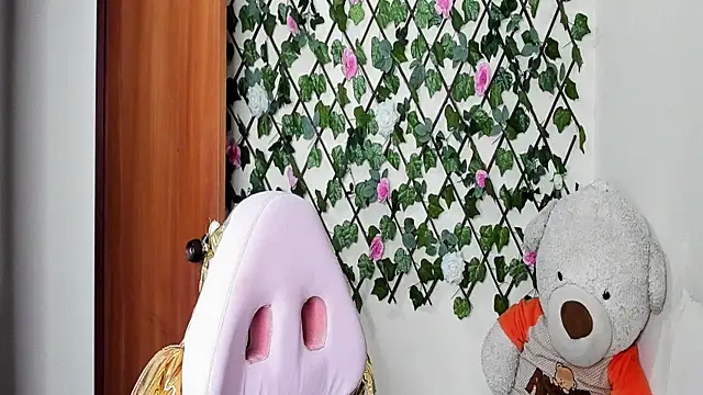 melani ferraraa  online show from 11-01-25, 07:13