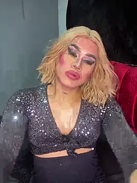 melani ferraraa  online show from 05-19-26, 04:08