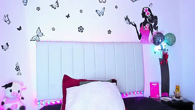 melani ferraraa  online show from 04-02-26, 03:46