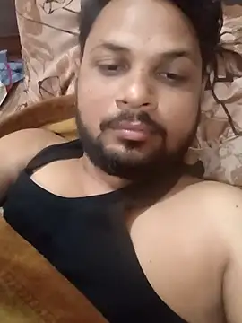 Snapshot of itzSameer1 chatting on 12-15-25, 02:17 itzSameer1 online show from 12-15-25, 02:17