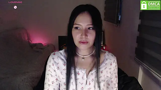 Snapshot of just_meko chatting on 05-05-26, 01:19 just meko online show from 05-05-26, 01:19