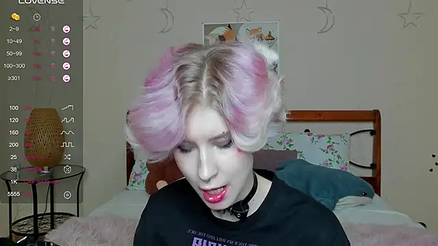 Angel Julles online show from 05-03-26, 03:59