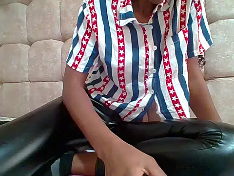 Petite baby5 online show from 06-03-26, 01:56